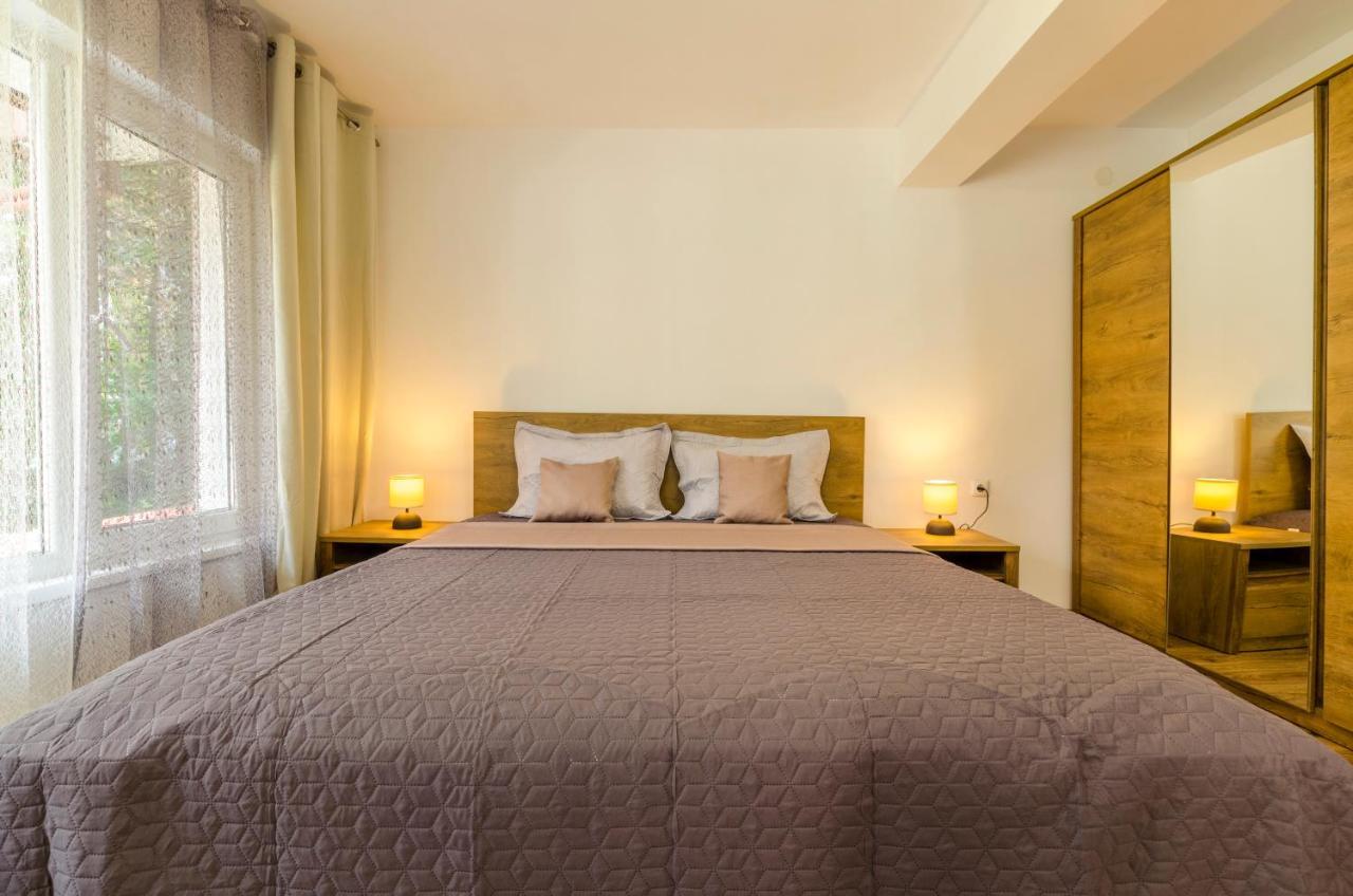 Park Complex Viktoria Hotel Balcsik Kültér fotó