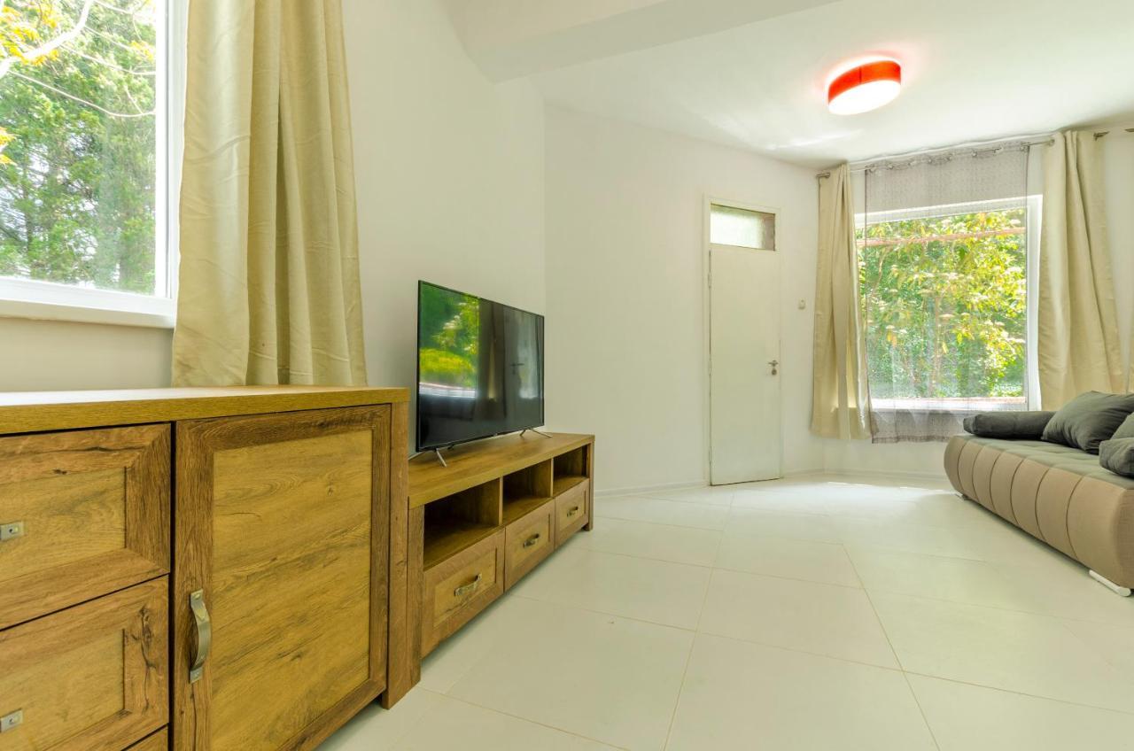 Park Complex Viktoria Hotel Balcsik Kültér fotó