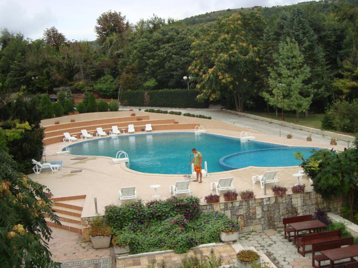 Park Complex Viktoria Hotel Balcsik Kültér fotó