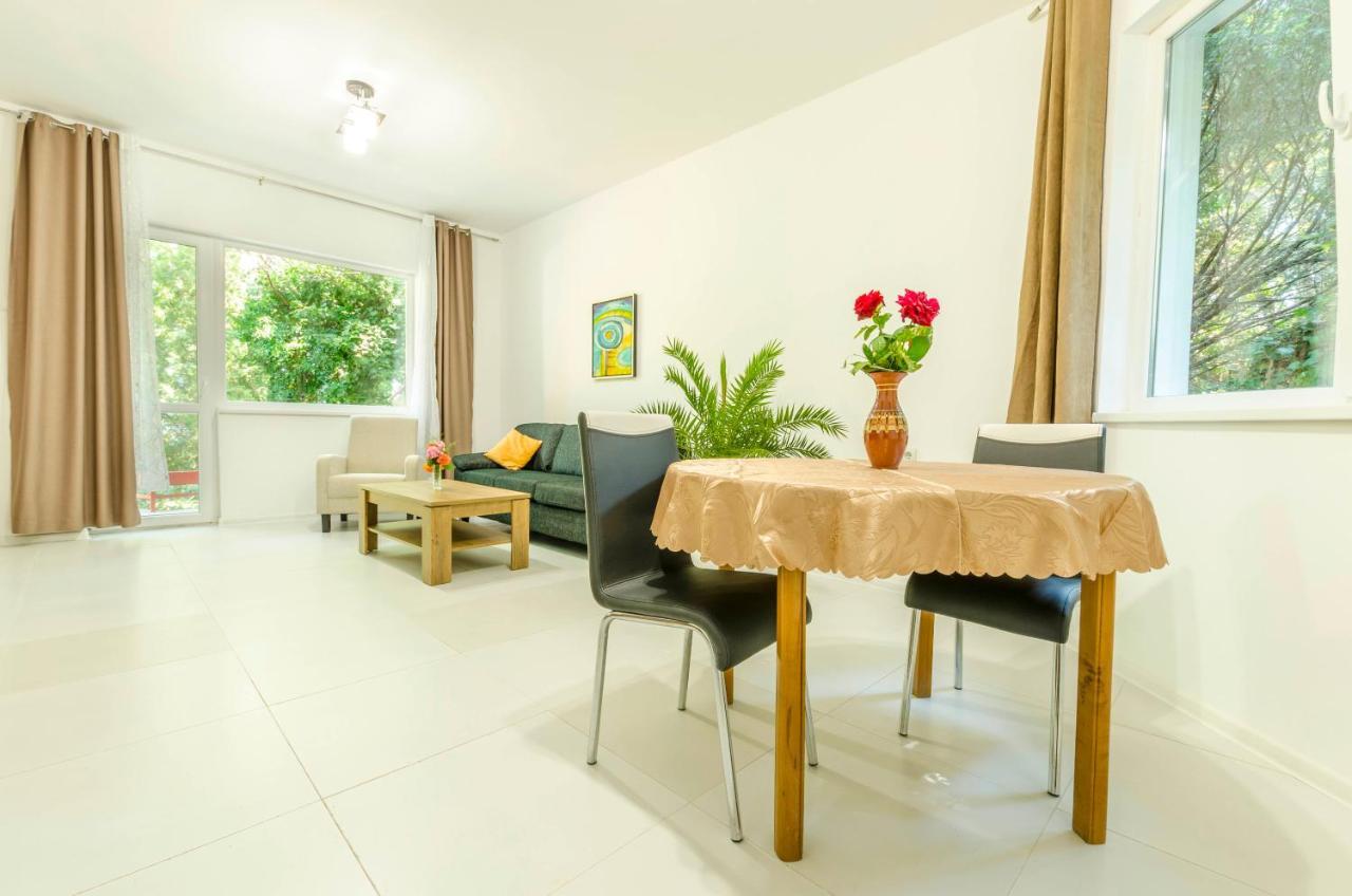Park Complex Viktoria Hotel Balcsik Kültér fotó