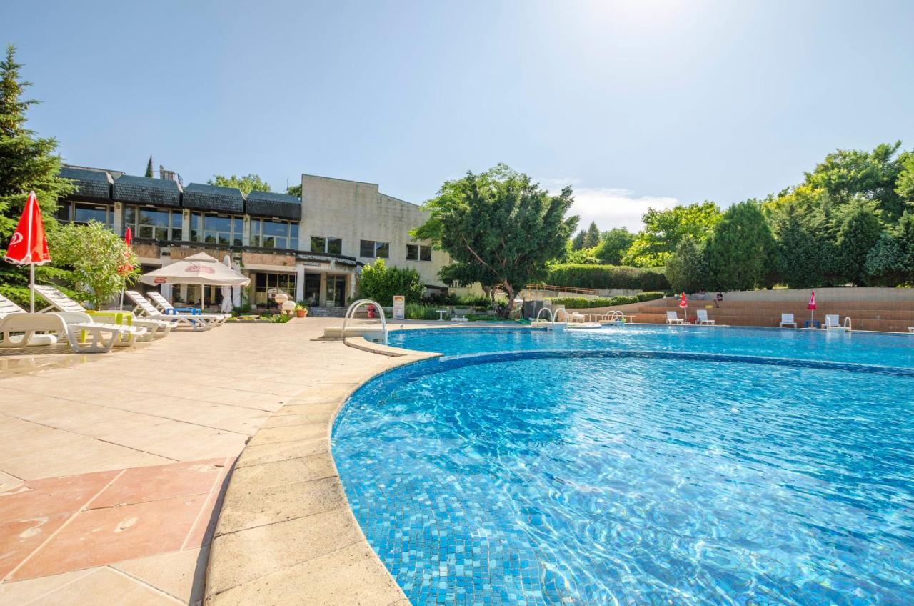 Park Complex Viktoria Hotel Balcsik Kültér fotó